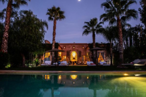 Отель Villa Akhdar 5 en exclusivité avec piscine privée à la campagne  Медина